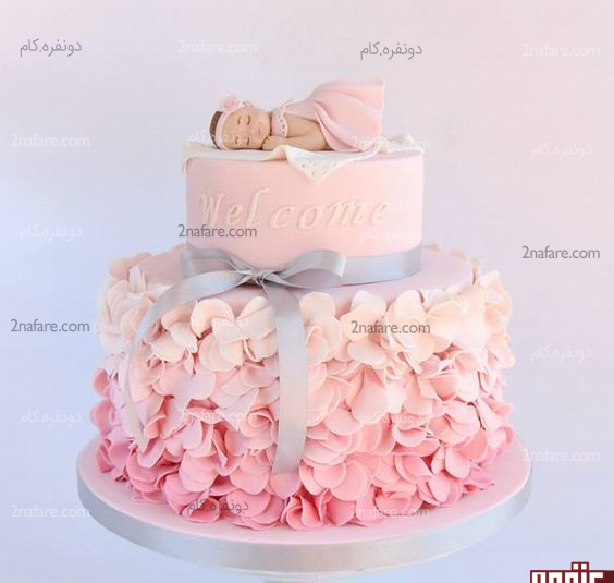 عکس کیک تولد دخترانه شیک و ساده دو طبقه