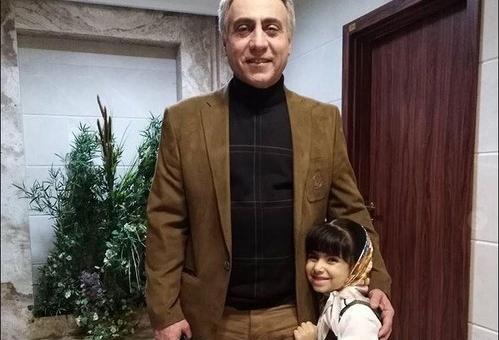 عکس بیژن امکانیان با دخترانش