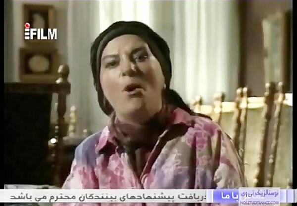 عکس مینا جعفرزاده در عطر گل یاس
