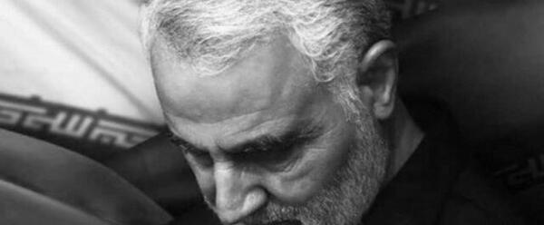 عکس حاج قاسم سلیمانی سیاه و سفید