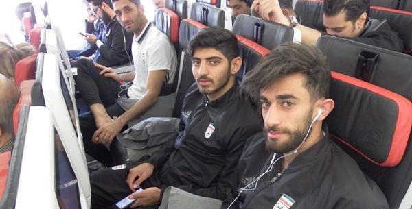 عکس بازیکنان تیم ملی در فرودگاه