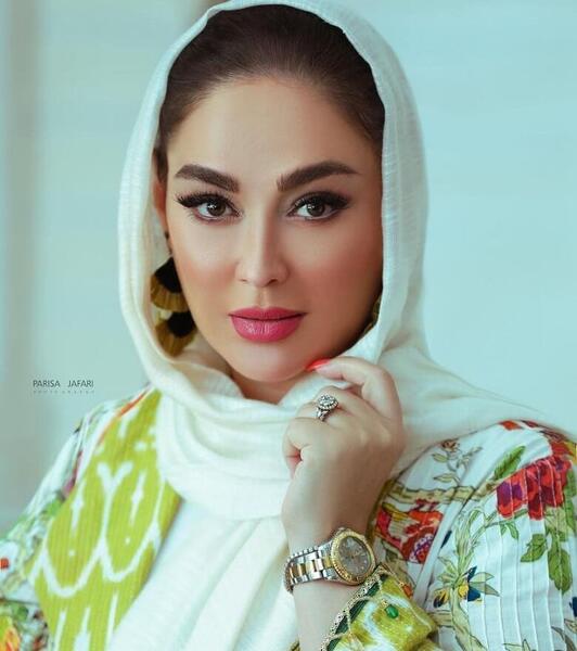 عکس آرایش غلیظ الهام حمیدی