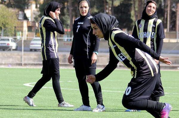 عکس فوتبال زنانه