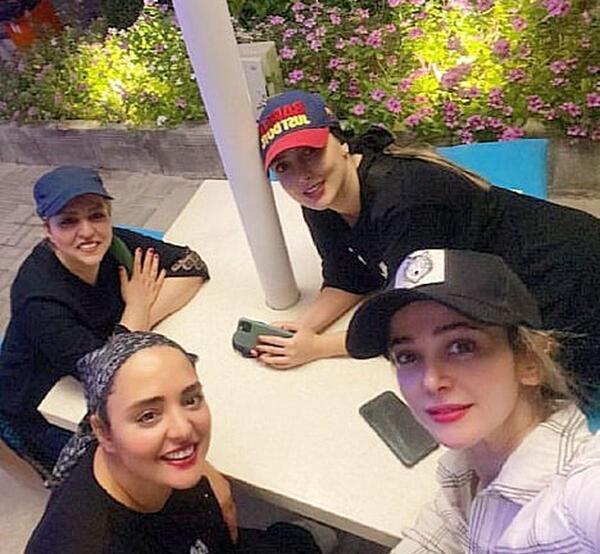 عکس الناز حبیبی و نرگس محمدی