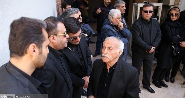عکس زن ابراهیم آبادی