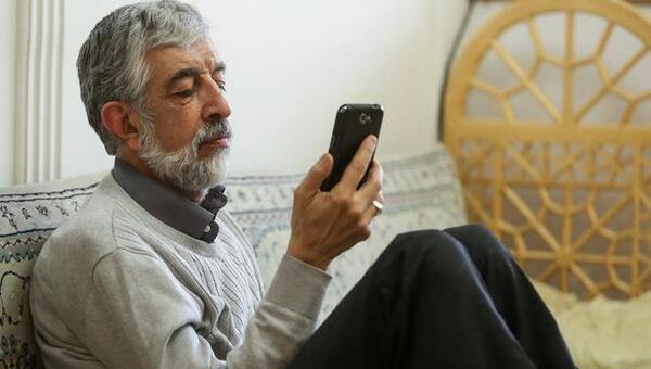 عکس گوشی حسن روحانی