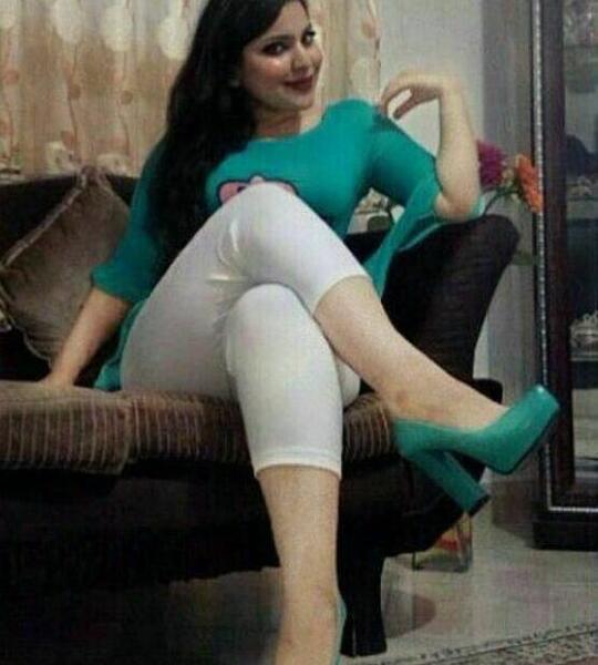 عکس همسر مهراب خسته صدا