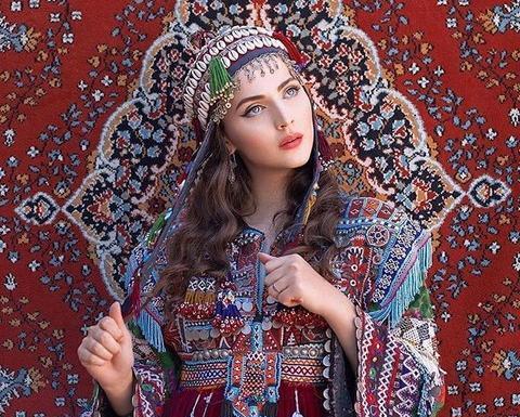 عکس دختر خوشگل با متن