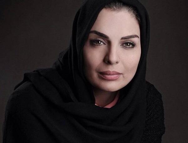 عکس جوانی الیزابت امینی