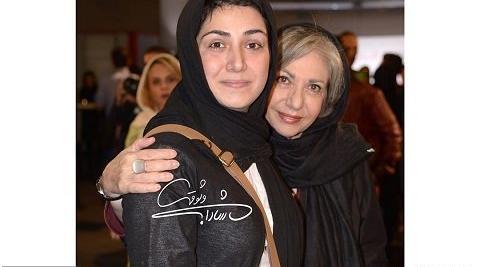 عکس باران کوثری با پدر و مادرش