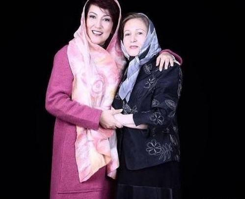 عکس پانته آ بهرام و مادرش