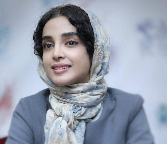 عکس های الهه حصاری در جشنواره فیلم فجر