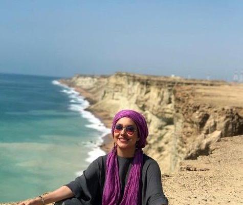 عکس پژمان بازغی لب ساحل