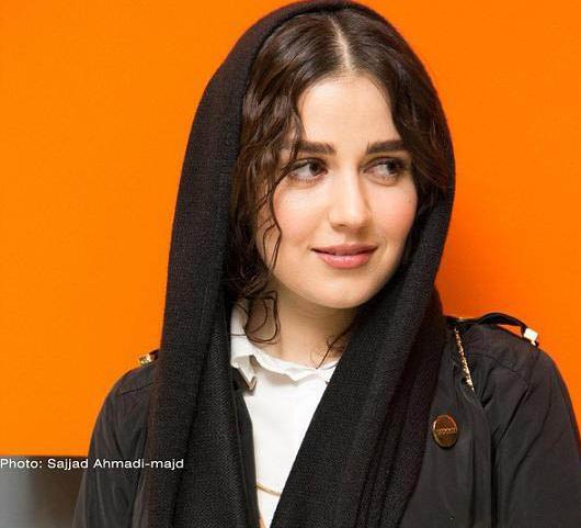 عکس بی حجابی افسانه پاکرو