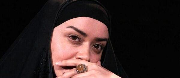 عکس الهام چرخنده و همسر روحانی اش
