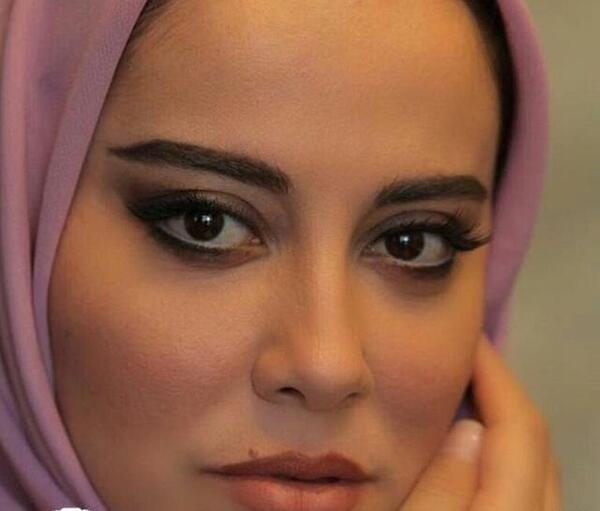 عکس جوانی آشا محرابی