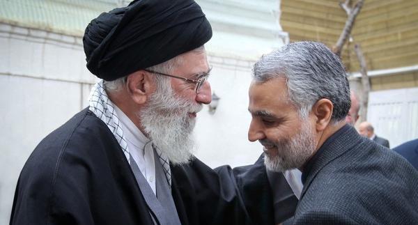 عکس حاج قاسم سلیمانی با امام خامنه ای