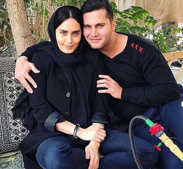 عکس الناز شاکردوست همراه خواهرش