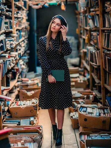 عکس پروفایل کتاب