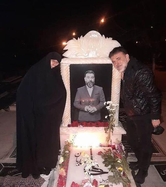 عکس سنگ قبر