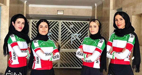 عکس تیم دوچرخه سواران