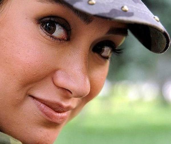 عکس بهاره افشاری قبل از عمل بینی