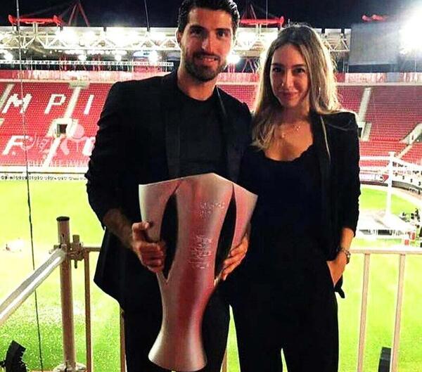 عکس بازیکنان تیم پرسپولیس با همسرانشان