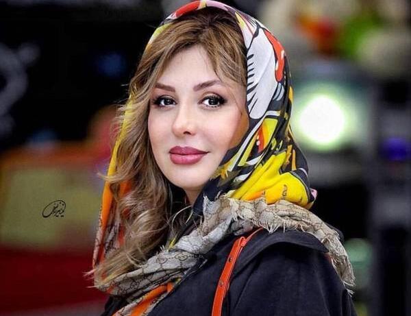 عکس نیوشا ضیغمی و الناز شاکردوست