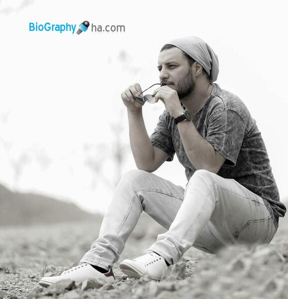 عکس و زندگینامه جواد عزتی
