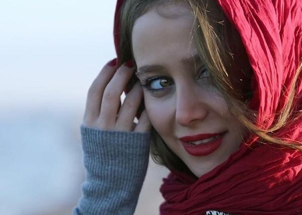 عکس الناز حبیبی بدون حجاب