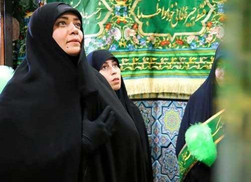 عکس مجری گری الهام چرخنده