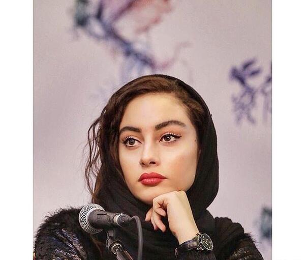 عکس ترلان پروانه در گوشی فرشاد احمدزاده