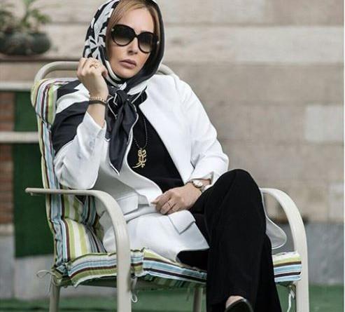 عکسهای پرستو صالحی با ساپورت