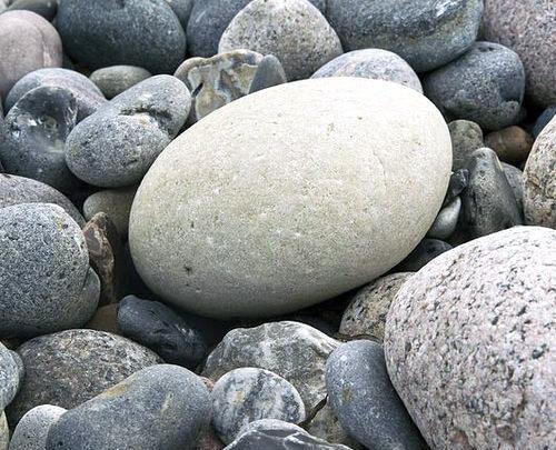 عکس سنگ بزرگ