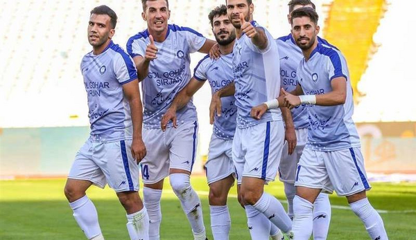 عکس بازیکنان تیم گل گهر سیرجان