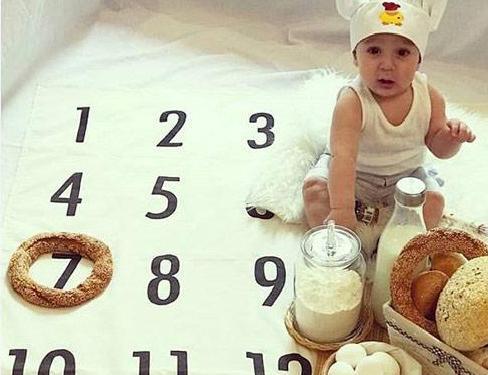 عکس ماهگرد با مواد غذایی