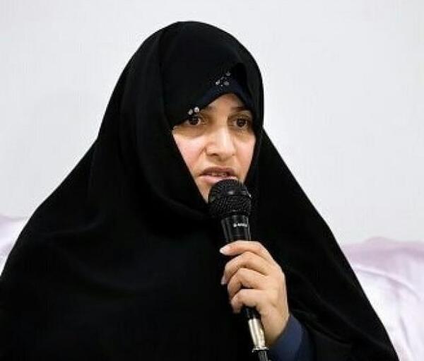 عکس زن رئیسی