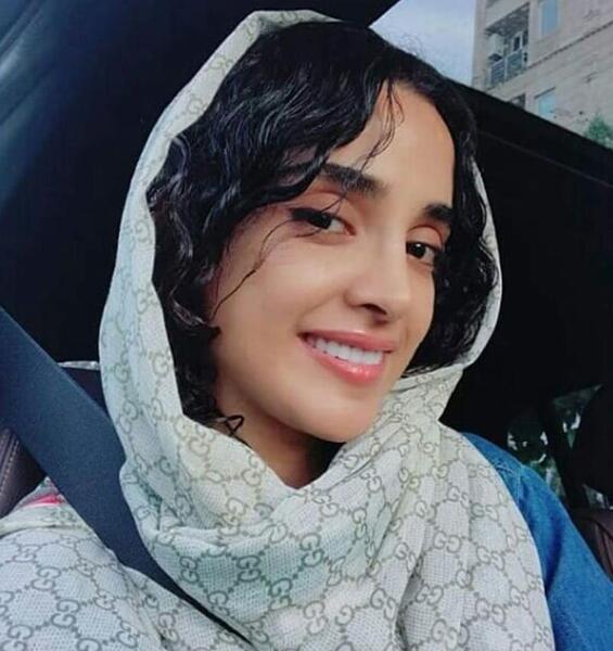 عکس بازیگران زن الهه حصاری