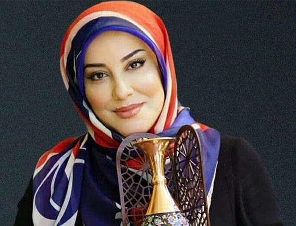 عکس آشا محرابی در سریال همه چیز آنجاست