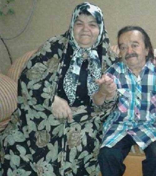 عکس اسدالله یکتا و همسر و فرزندانش
