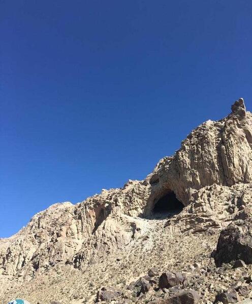عکس داخل غار ایوب