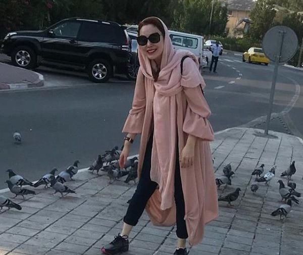 عکس آرام جعفری در خارج