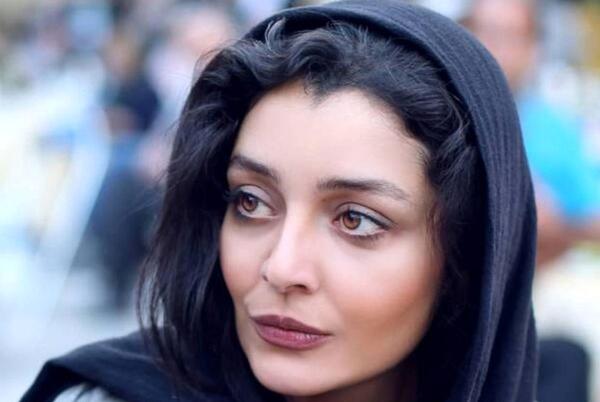 عکس قدیمی ساره بیات
