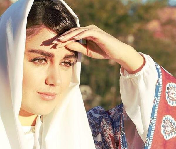 عکس های لو رفته ی افسانه پاکرو