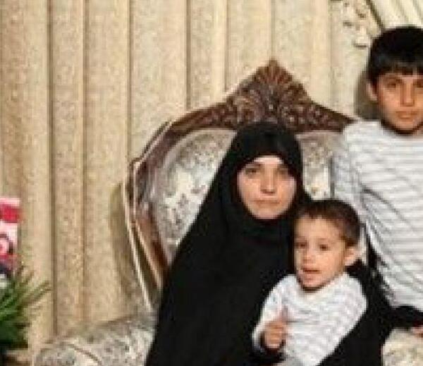 عکس خواهر شهید بابک نوری
