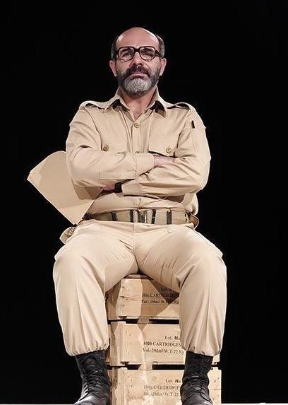 عکس پیام دهکردی در سریال افرا