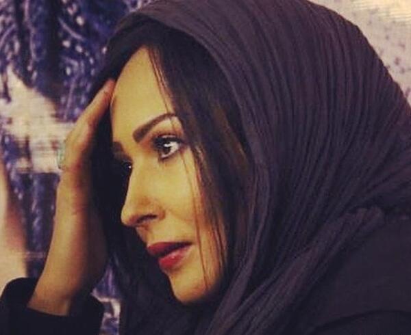 عکس های سیگار کشیدن پرستو صالحی