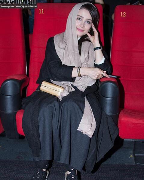عکس الناز حبیبی کفش