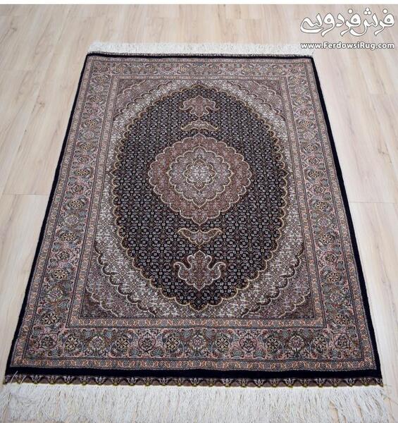 عکس فرش ریز ماهی