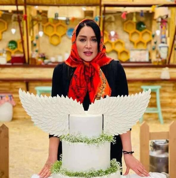 عکس پشت صحنه گریم بازیگران کلبه عمو پورنگ